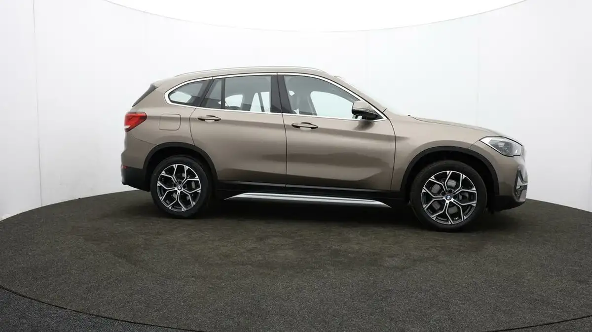 2020-bmw-x1-20-xdrive20i-xline-189bhp-big-32