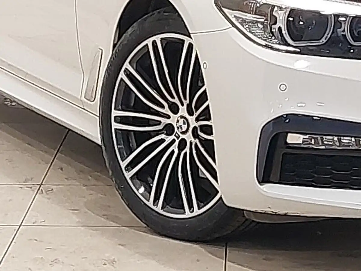2018-bmw-5-series-20td-520d-m-sport-188bhp-touring-5d-big-8