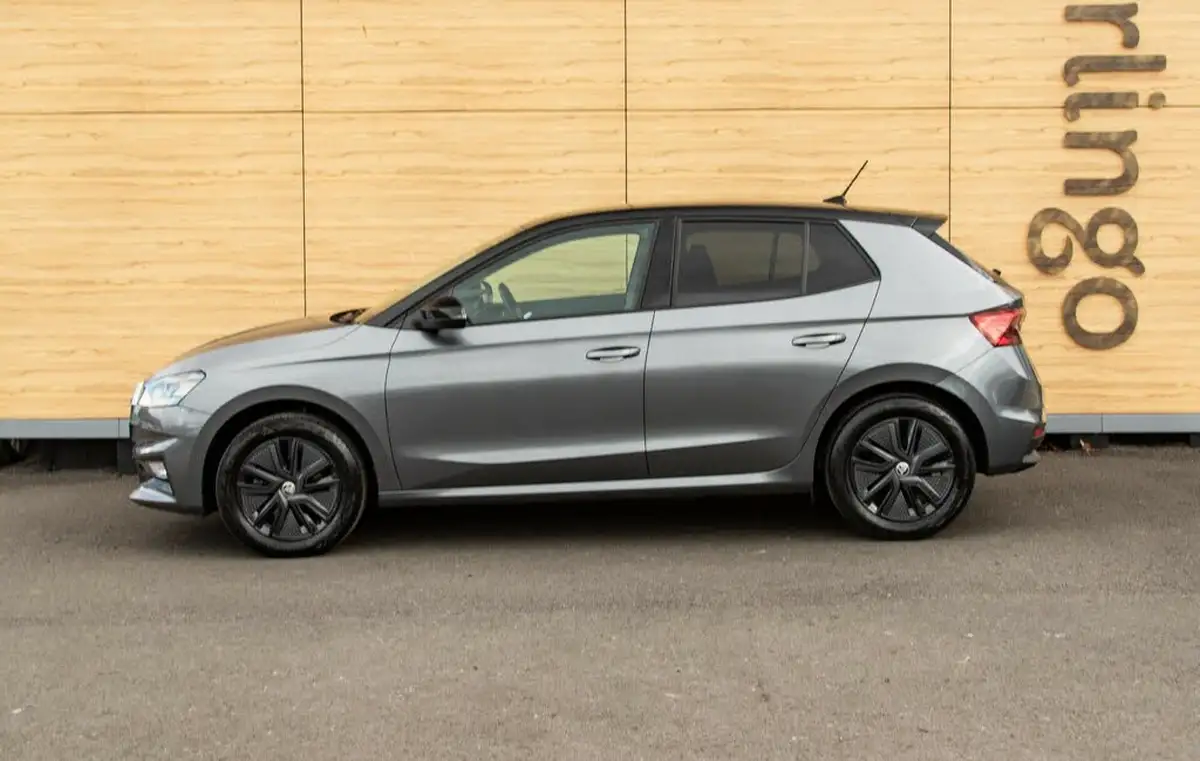 2022-skoda-fabia-10-tsi-colour-edition-110ps-big-12
