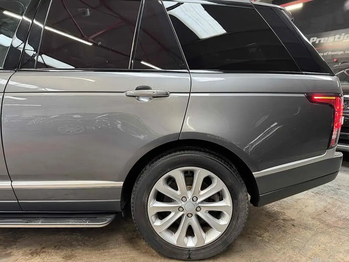2015-land-rover-range-rover-30tdv6-vogue-se-big-19