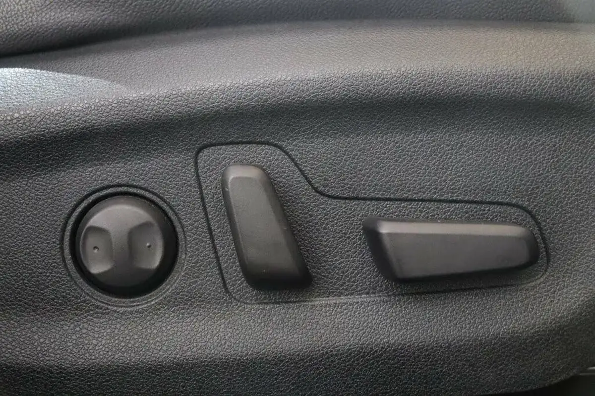 2021-kia-e-niro-ev-4-big-19