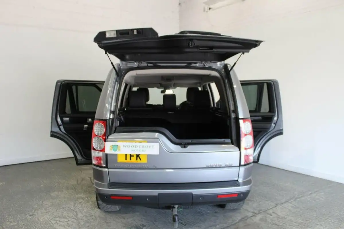 2012-land-rover-discovery-4-30-sd-v6-xs-30-sd-4x4-auto-big-16