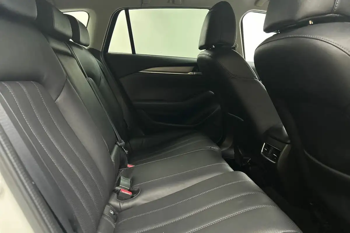 2018-mazda-mazda6-20-skyactiv-g-se-l-lux-nav-tourer-5d-big-16