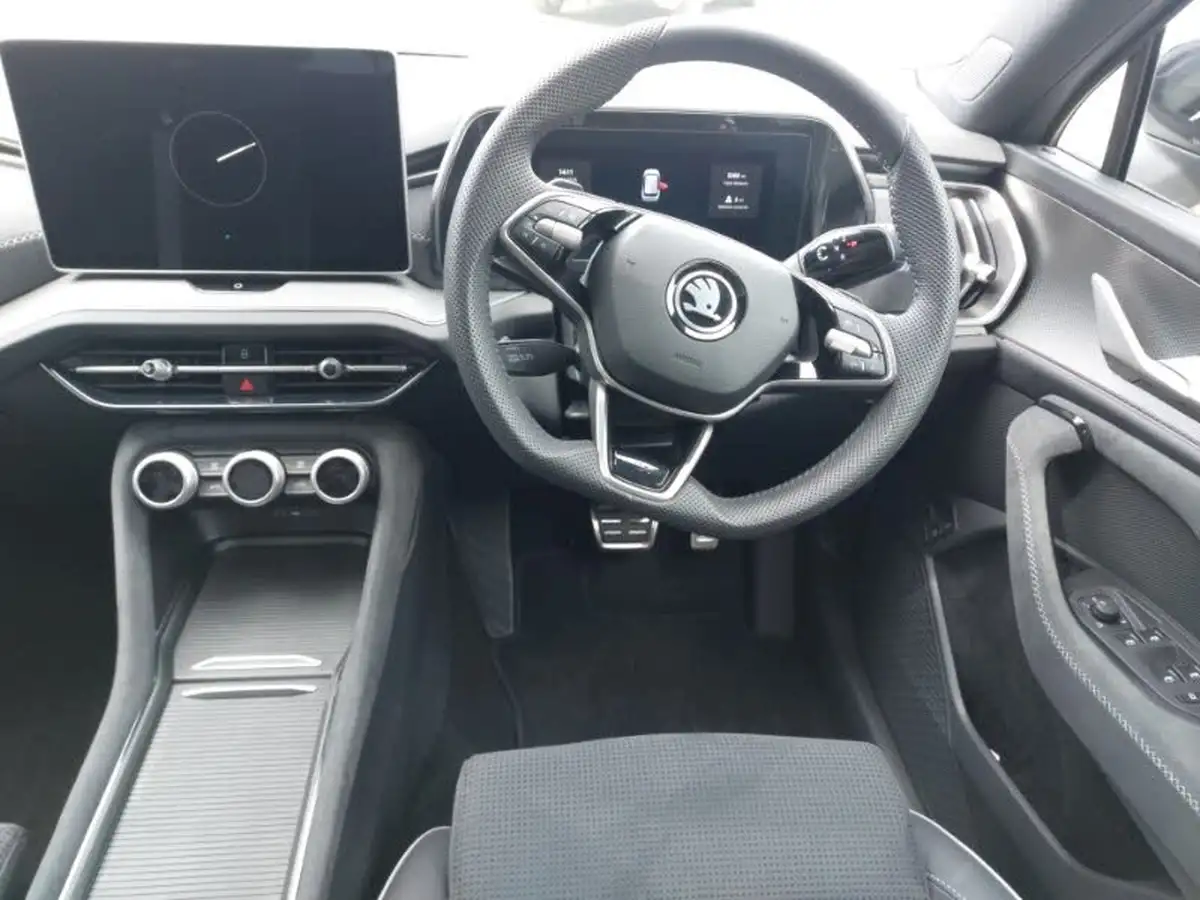 2025-skoda-kodiaq-15-tsi-sportline-204ps-iv-5-big-12