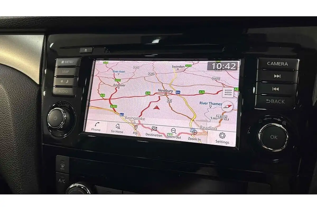 2021-nissan-qashqai-13-dig-t-n-motion-140ps-big-37