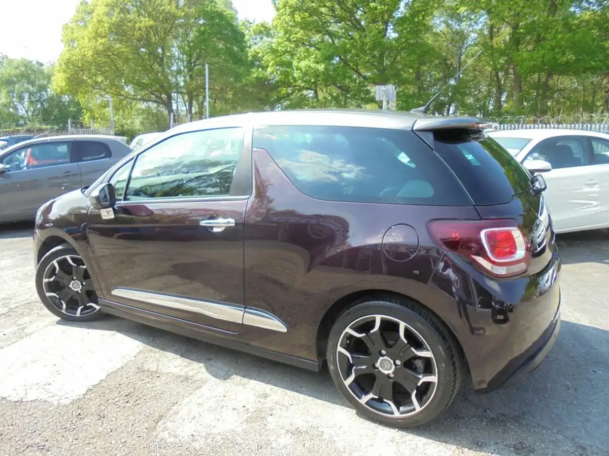 2014-citroen-ds3-16bluehdi-dsire-plus-big-8