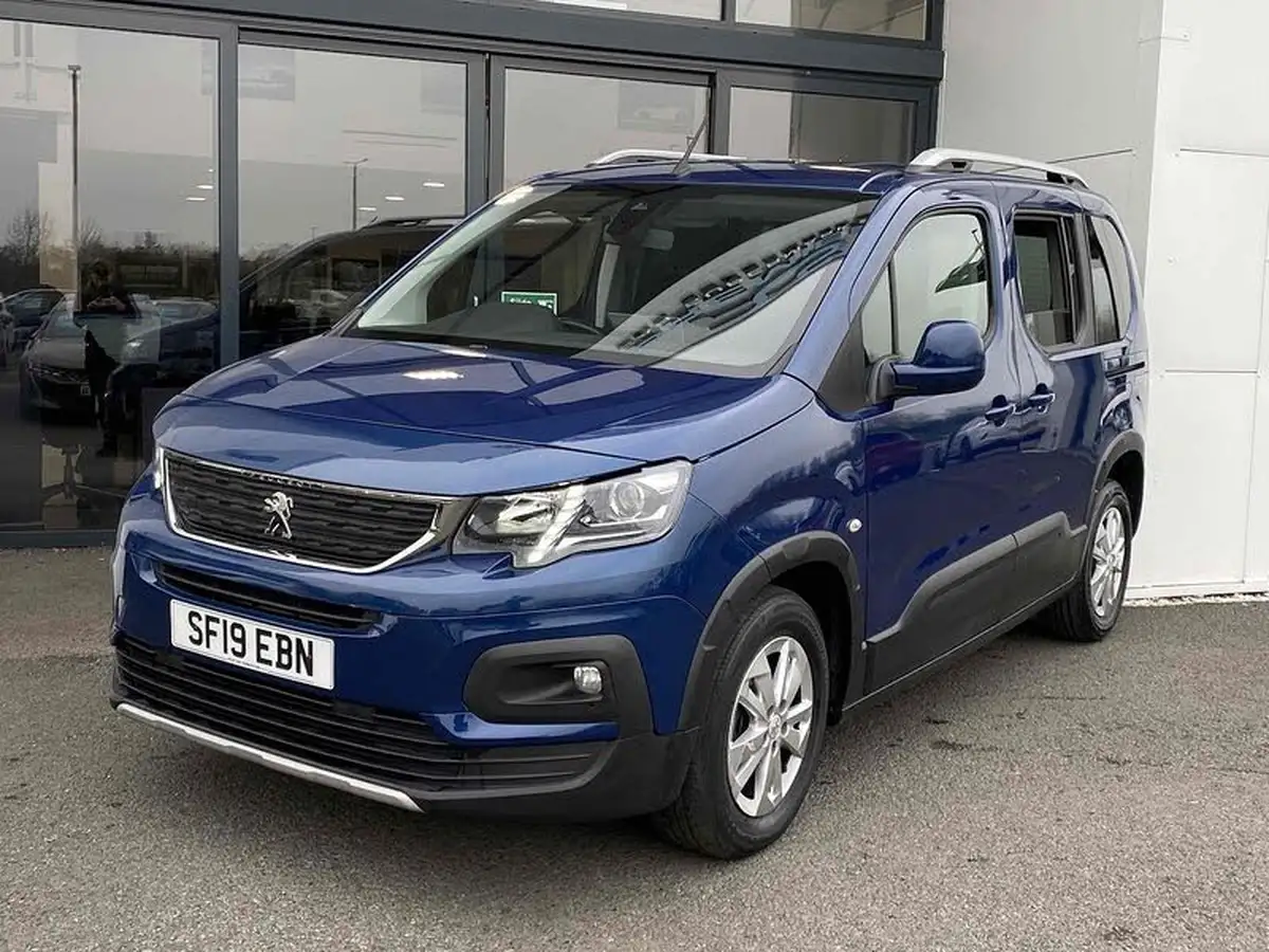 2019-peugeot-rifter-15-bluehdi-allure-100bhp-standard-big-12