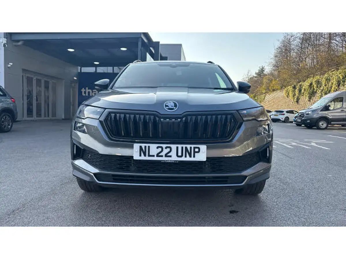2022-skoda-karoq-15-tsi-sportline-big-47