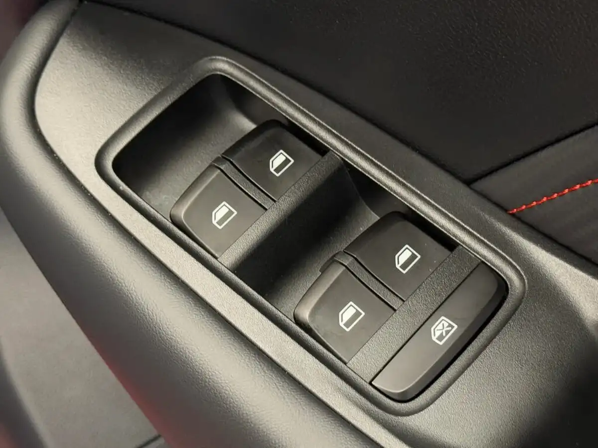 2024-mg-zs-suv-15-vti-tech-exclusive-big-16