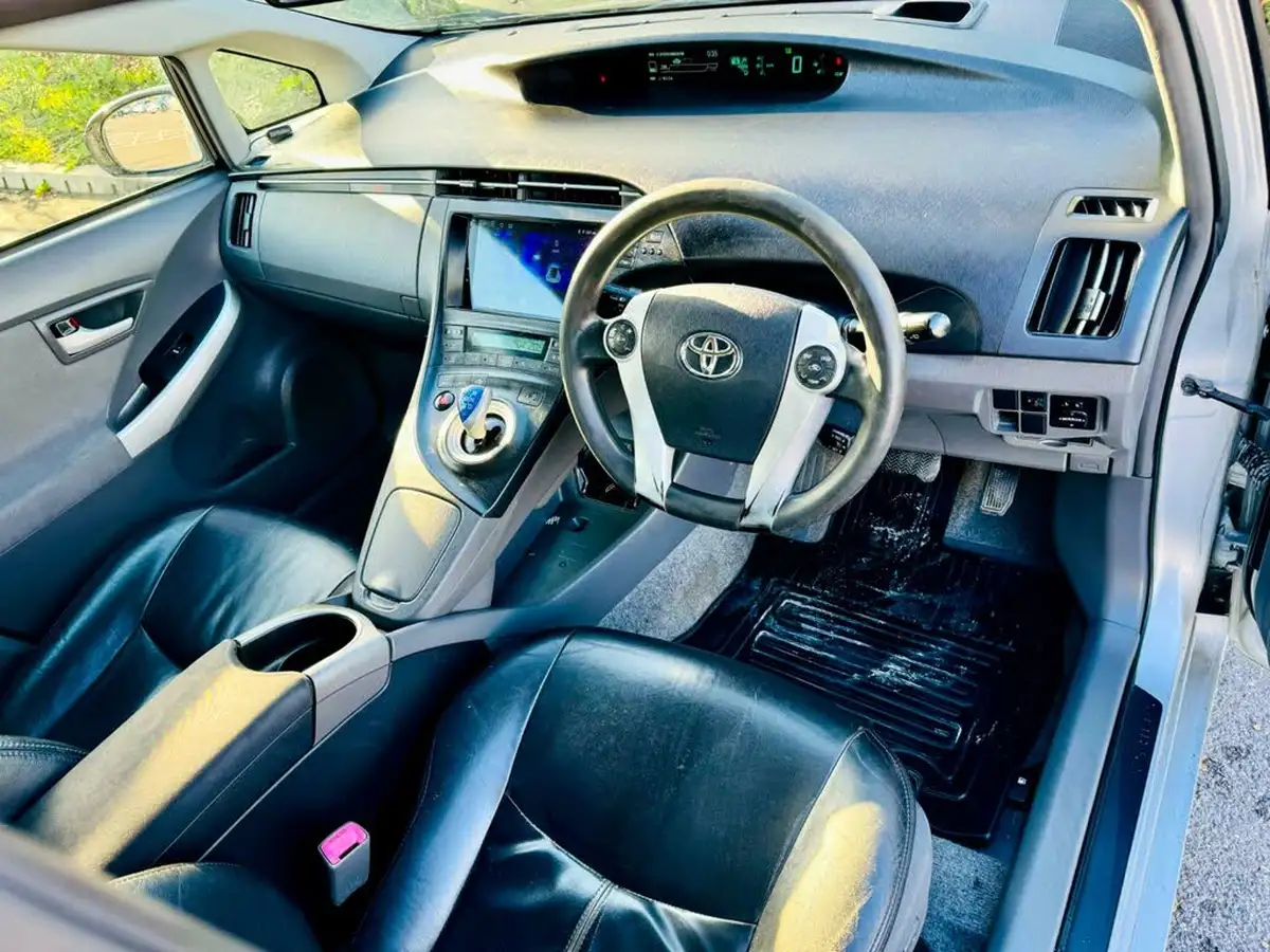 2009-toyota-prius-18-vvt-i-t3-big-13