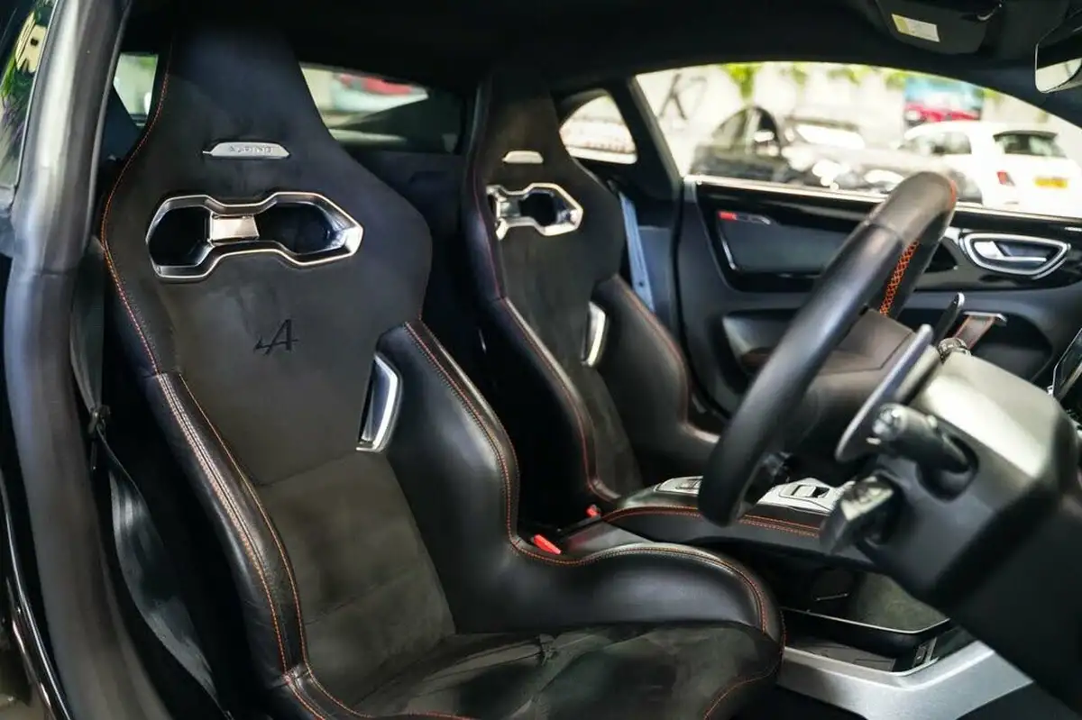 2020-alpine-a110-18-t-s-big-24