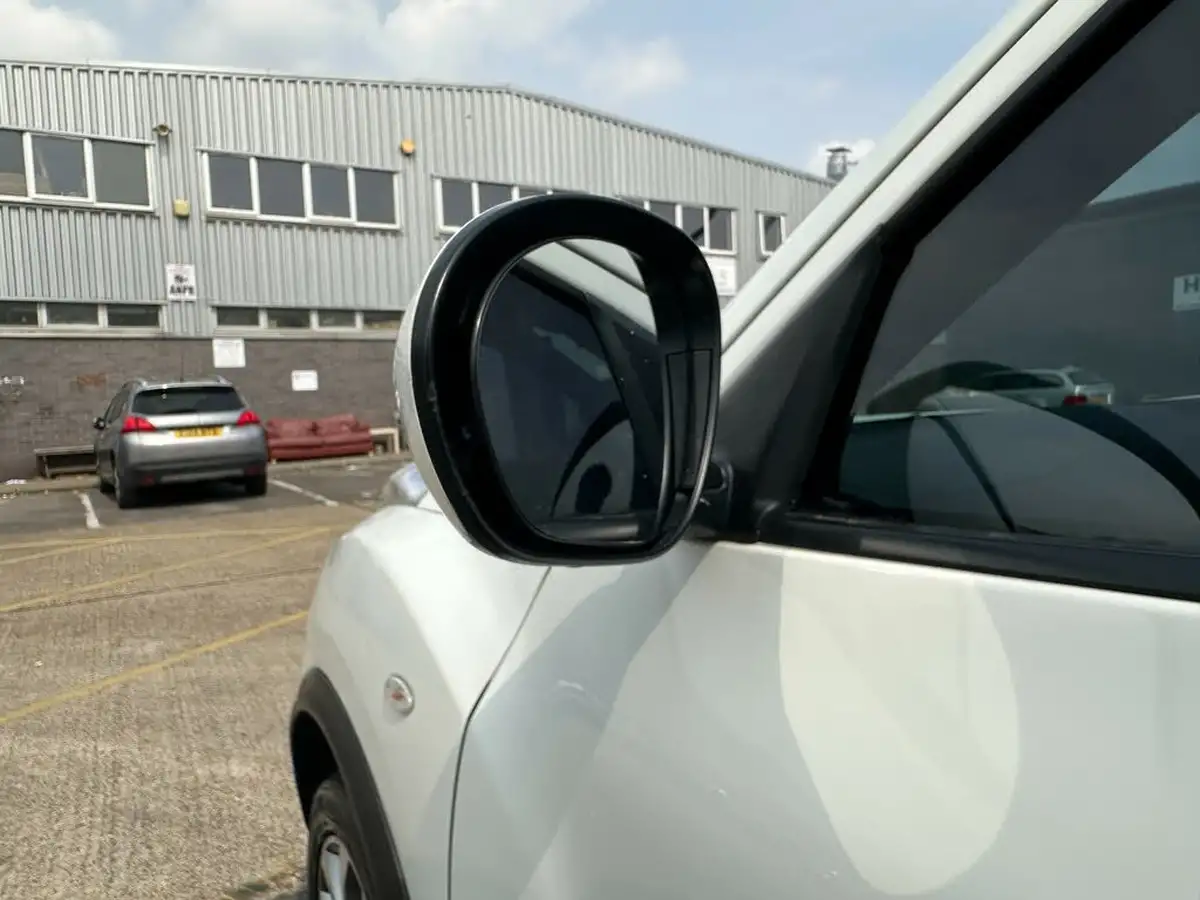 2013-nissan-juke-16-tekna-16v-1598cc-cvt-big-10