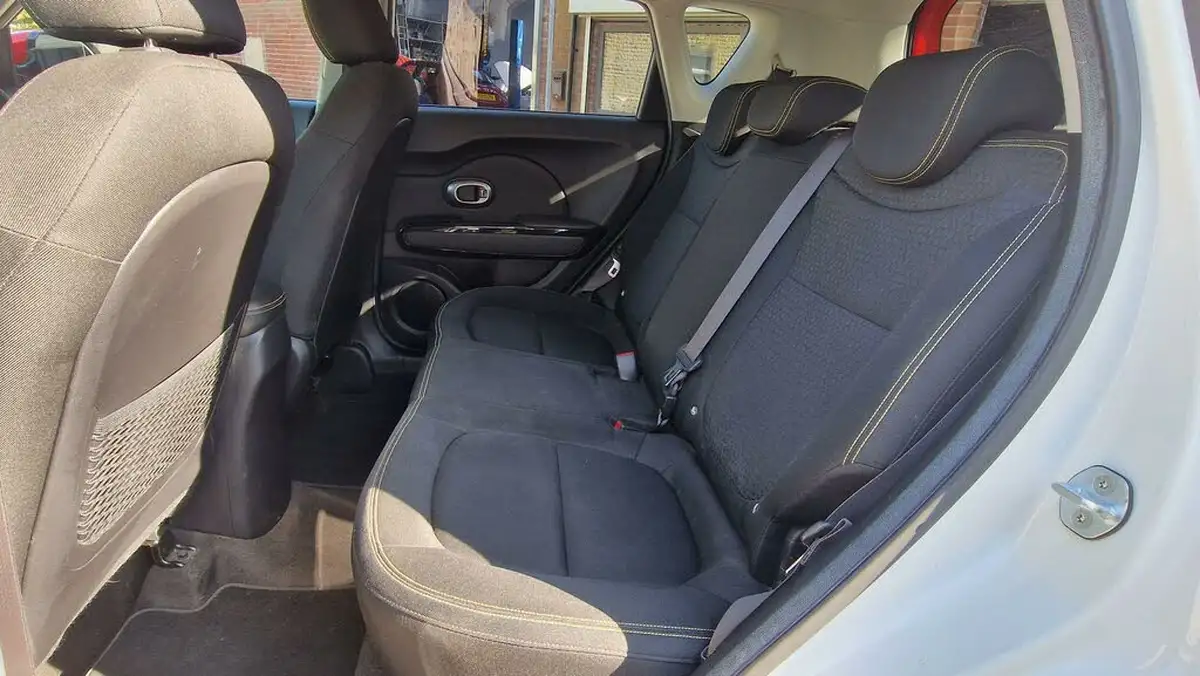 2016-kia-soul-16crdi-mixx-dct-big-13
