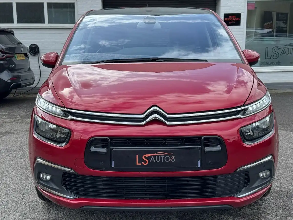 2017-citroen-c4-picasso-16bluehdi-flair-eat6-big-8