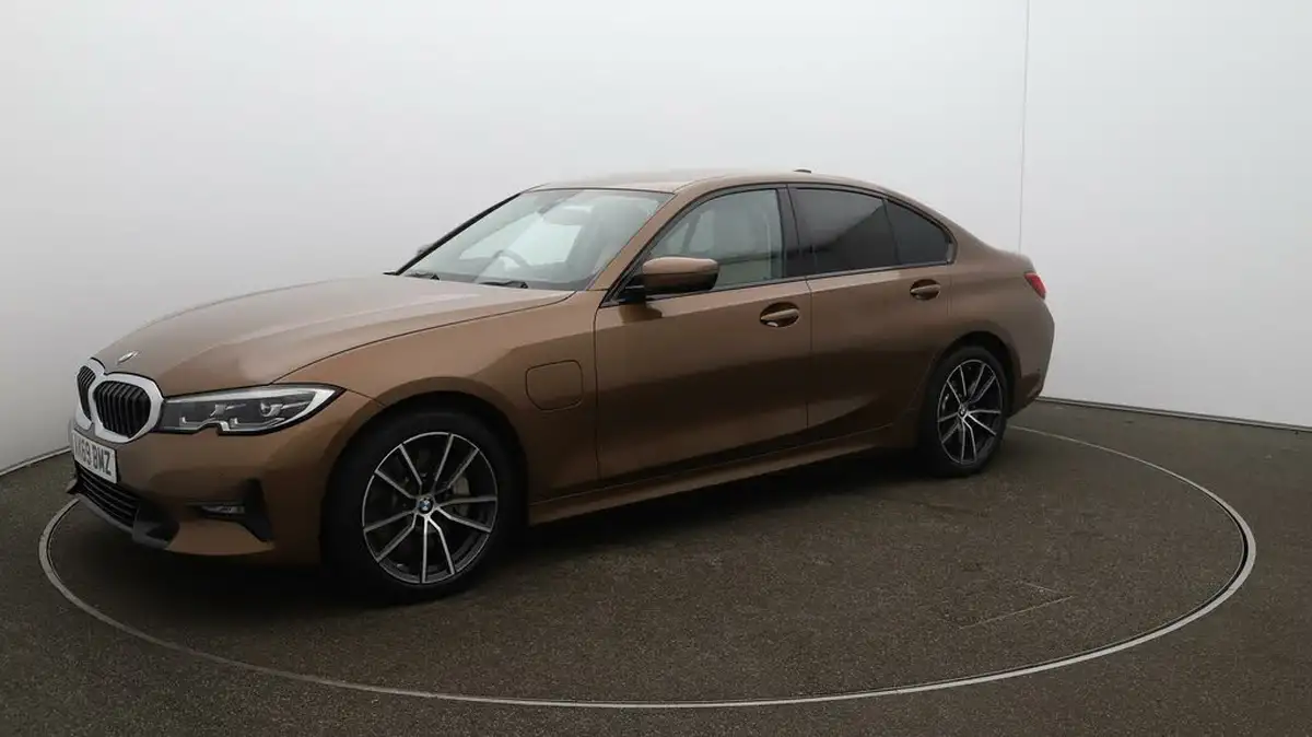 2019-bmw-3-series-20-330e-sport-pro-big-59