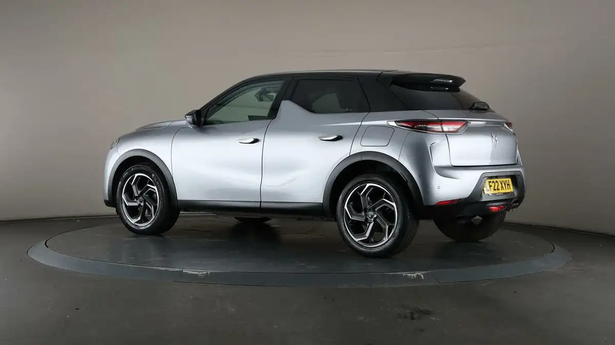 2022-ds-ds-3-crossback-12-puretech-rivoli-130ps-big-68