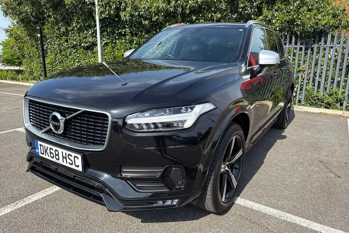 2018-volvo-xc90-20td-d5-r-design-4x4-big-26