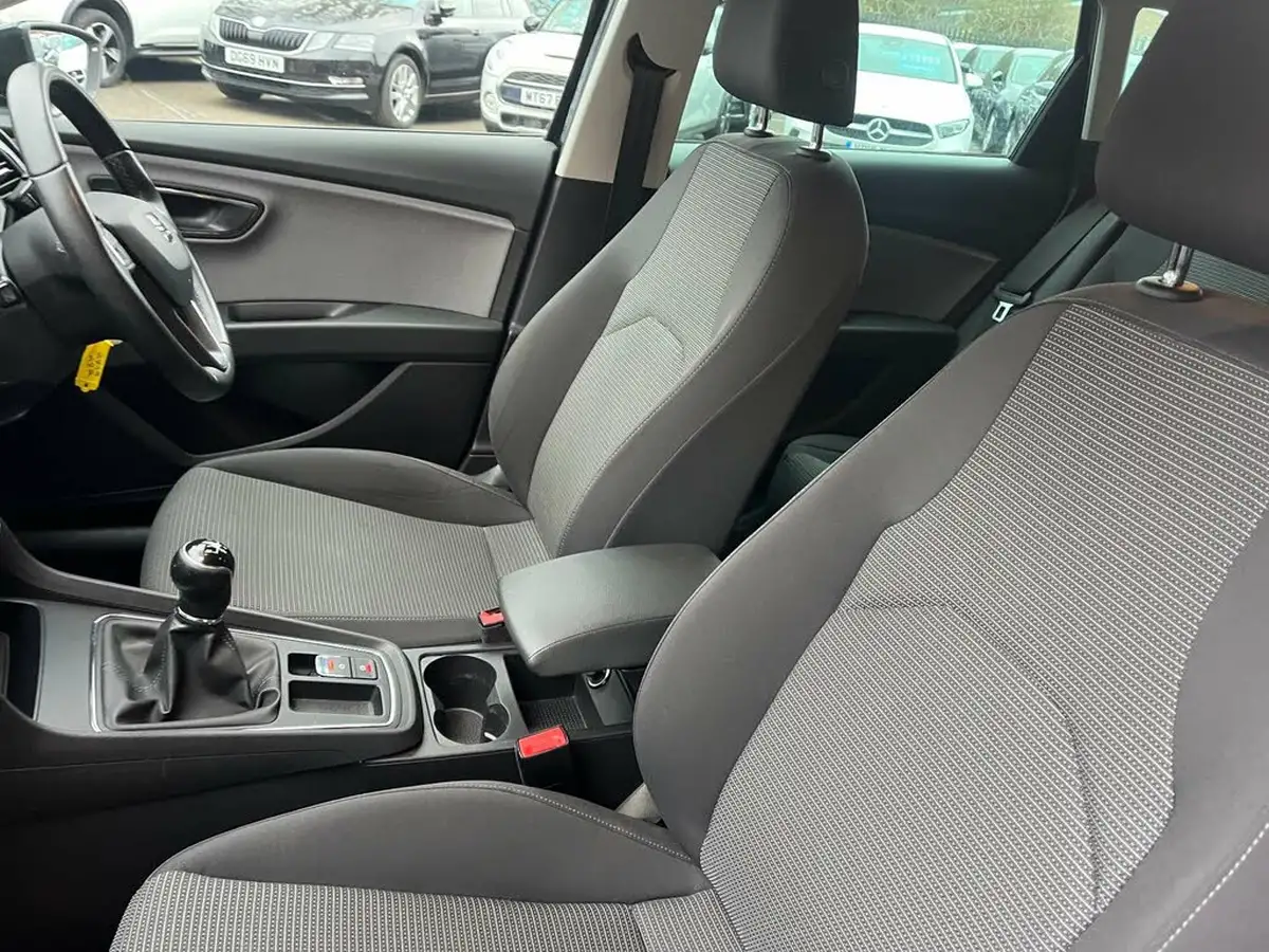 2019-seat-leon-10-tsi-se-dynamic-estate-big-23