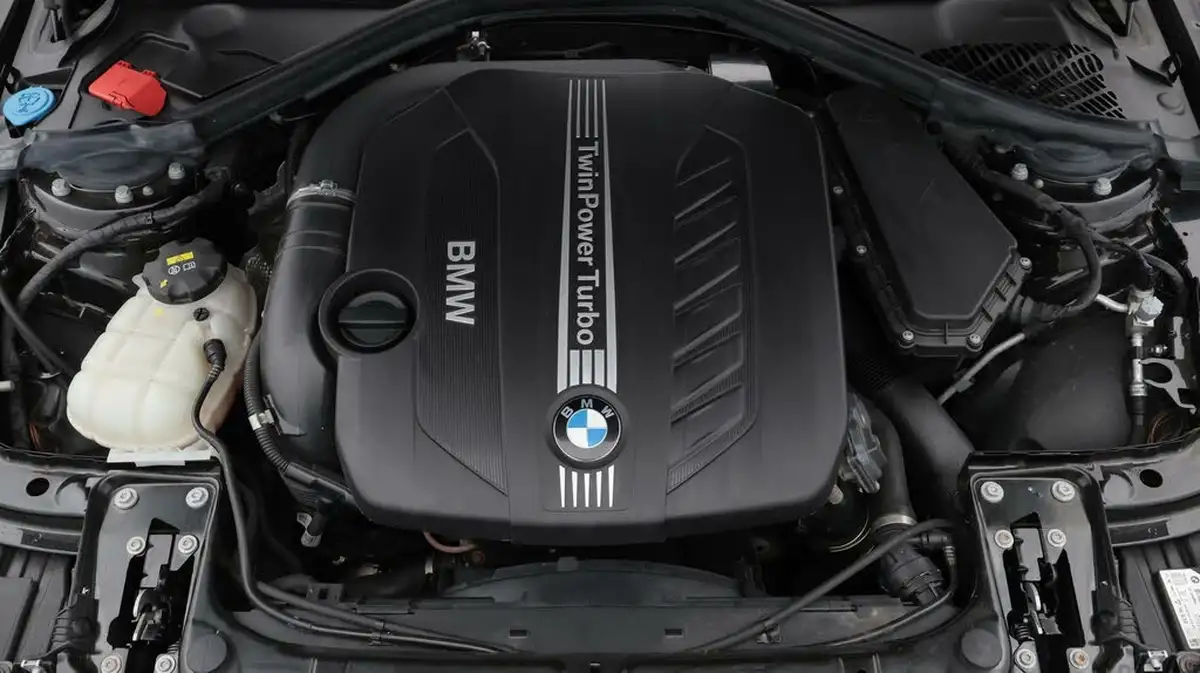 2017-bmw-3-series-30td-330d-xdrive-m-sport-saloon-4d-big-18