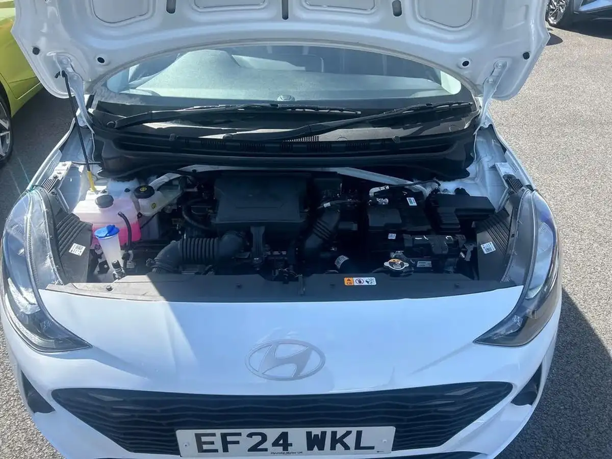 2024-hyundai-i10-10-advance-63ps-auto-big-30
