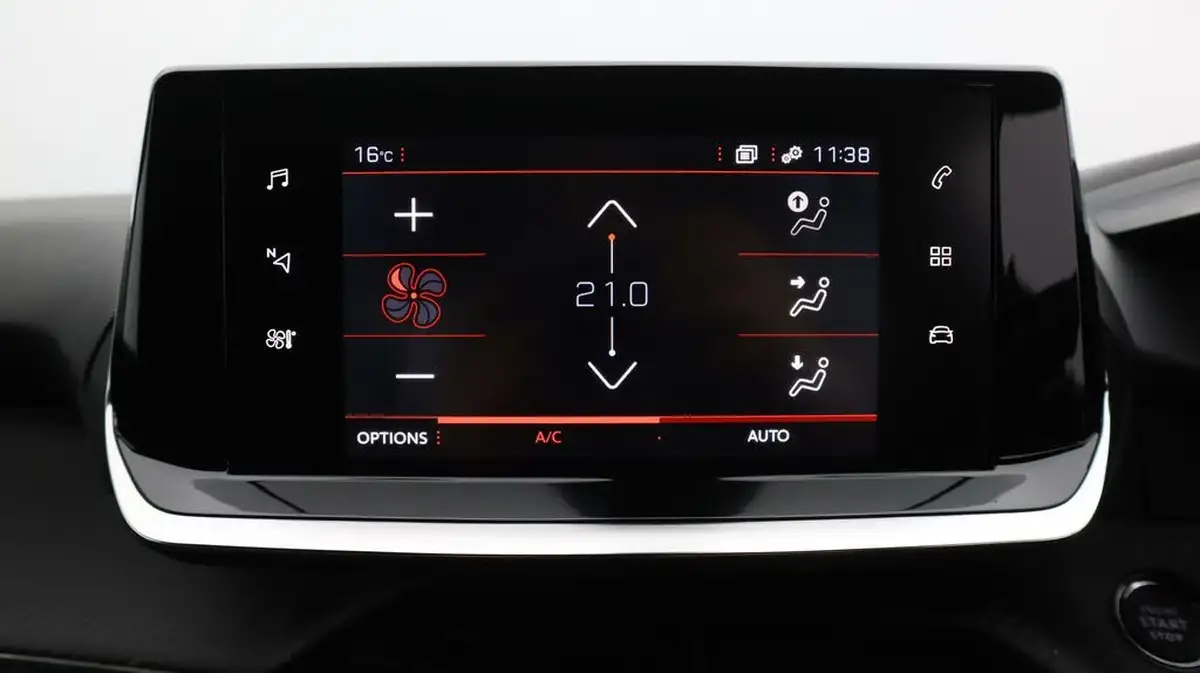 2023-peugeot-2008-suv-12-puretech-allure-premium-130bhp-big-12