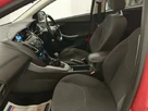 2015-ford-focus-10-zetec-100ps-estate-small-14