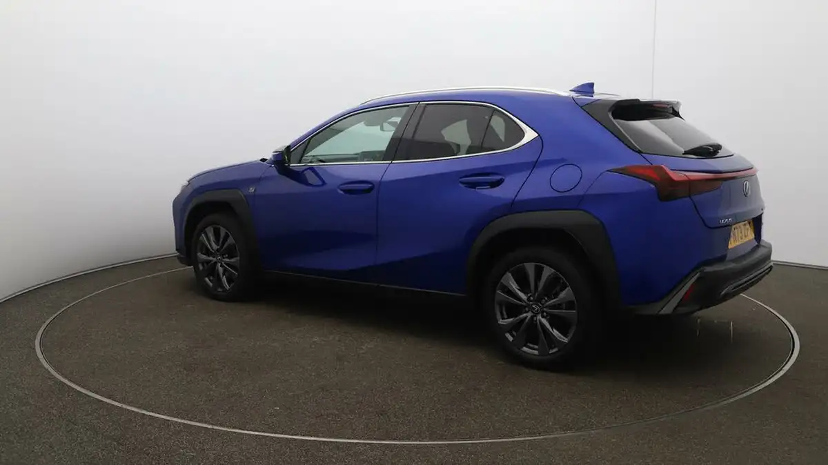 2023-lexus-ux-250h-20-f-sport-design-big-34