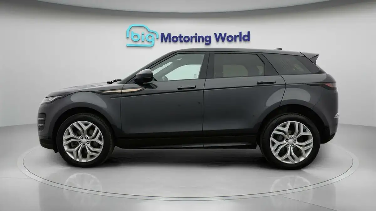 2022-land-rover-range-rover-evoque-20-d200-r-dynamic-se-big-3