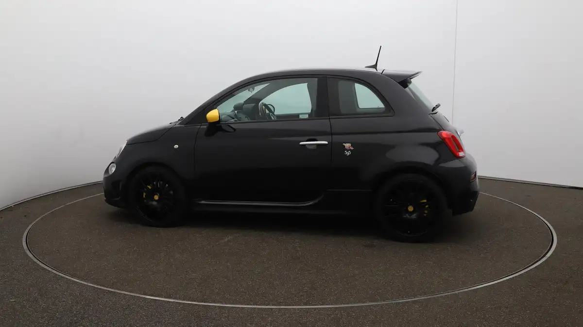2017-abarth-595-14-tjet-trofeo-big-50