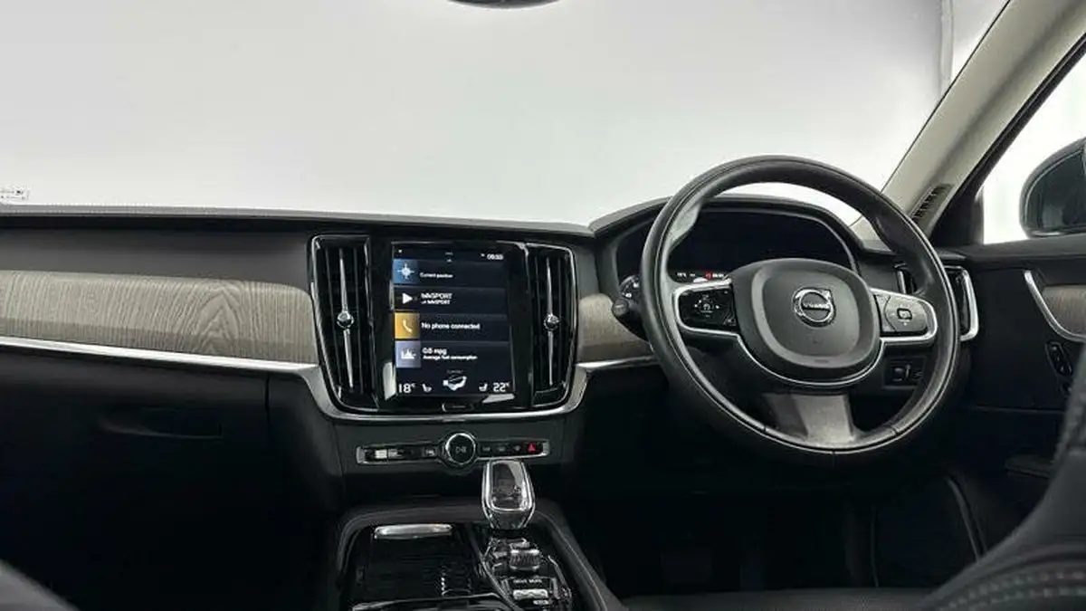 2021-volvo-s90-20-t8-inscription-455bhp-big-25