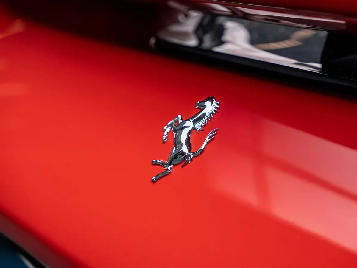 2021-ferrari-f8-tributo-big-32