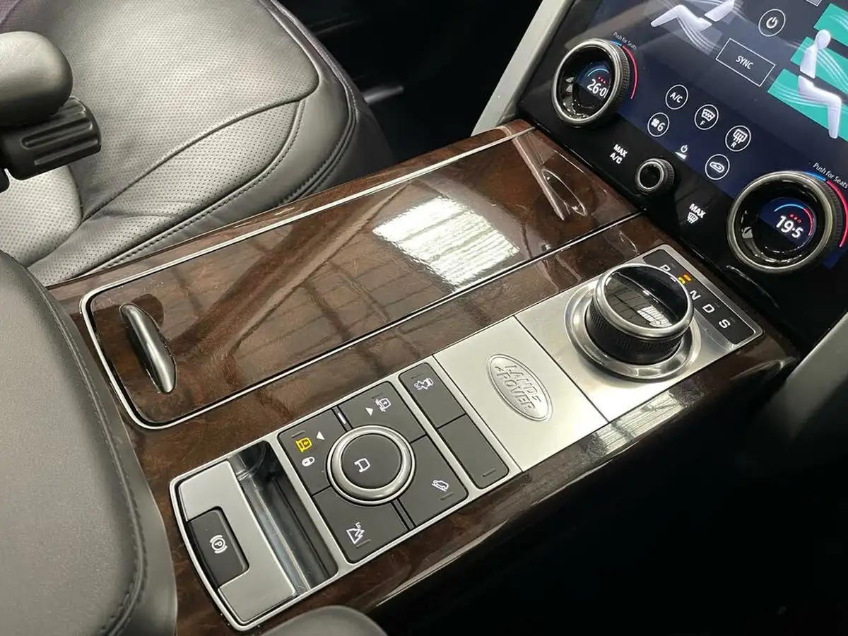 2022-land-rover-range-rover-30-d300-vogue-big-21