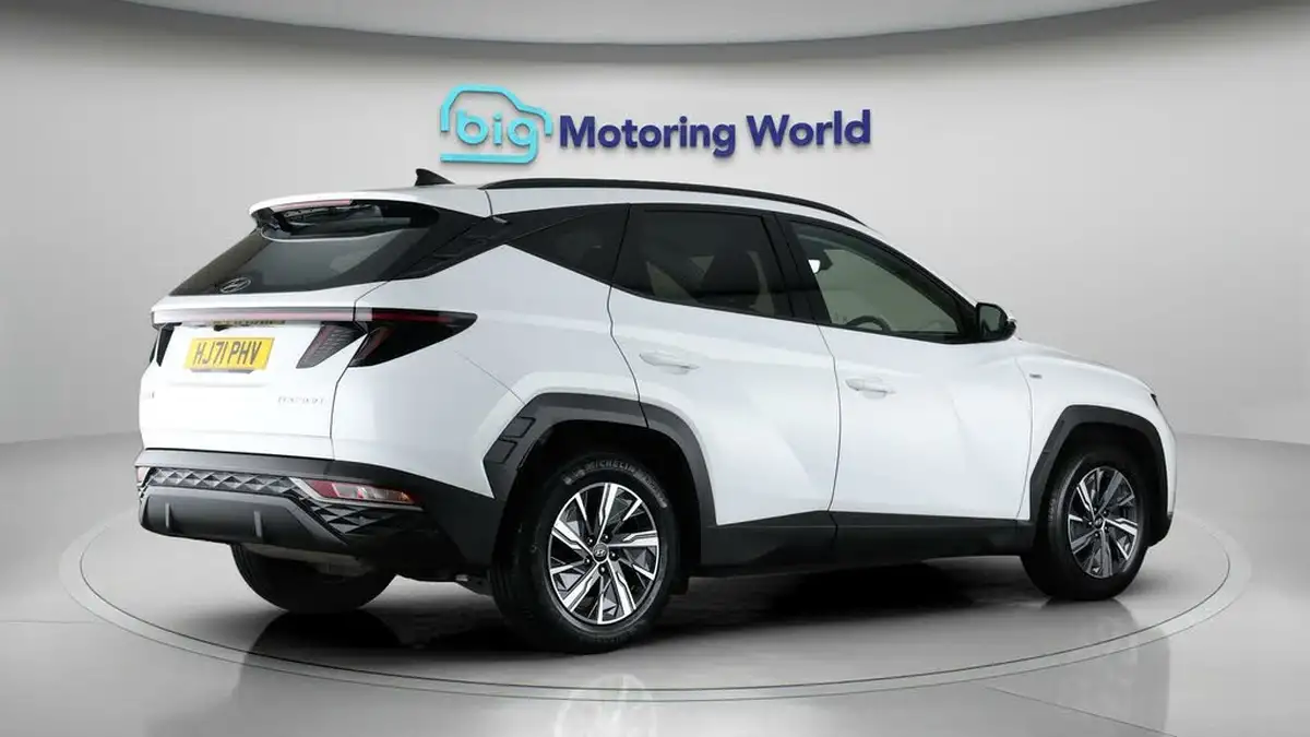 2021-hyundai-tucson-16-t-gdi-se-connect-150ps-48-volt-mhev-big-7