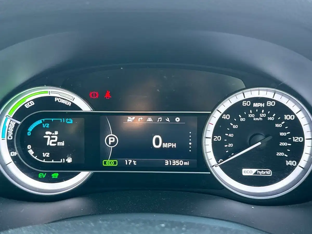 2018-kia-niro-16-gdi-3-156kwh-adap-big-15