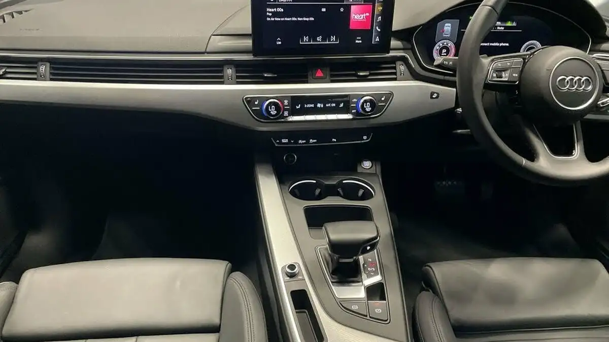 2022-audi-a5-20-35-tfsi-sportback-5d-big-24