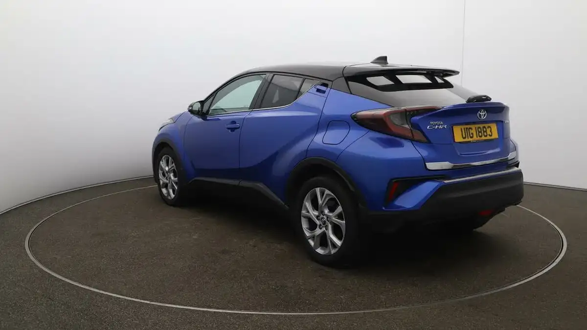 2018-toyota-c-hr-18-vvt-i-dynamic-big-54