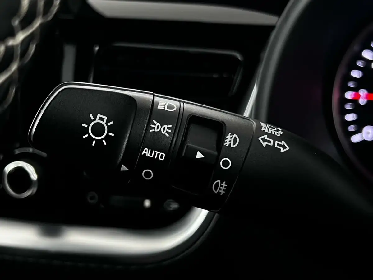 2023-kia-stonic-10-t-gdi-gt-line-s-118bhp-big-20