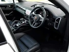 2019-porsche-cayenne-30-v6-e-hybrid-e-hybrid-station-wagon-small-9