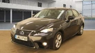 2013-lexus-is-300h-25-se-small-5
