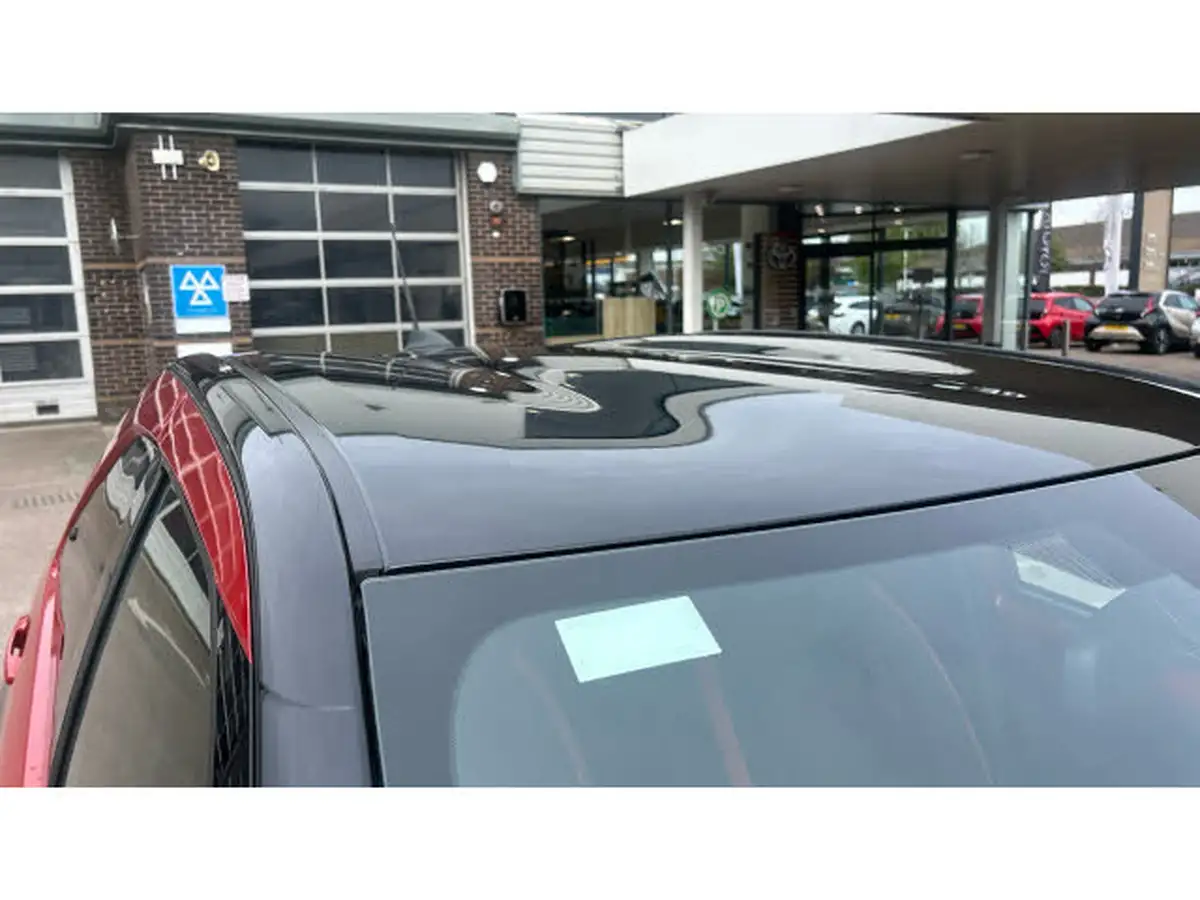 2024-toyota-aygo-x-10-vvt-i-edge-big-32