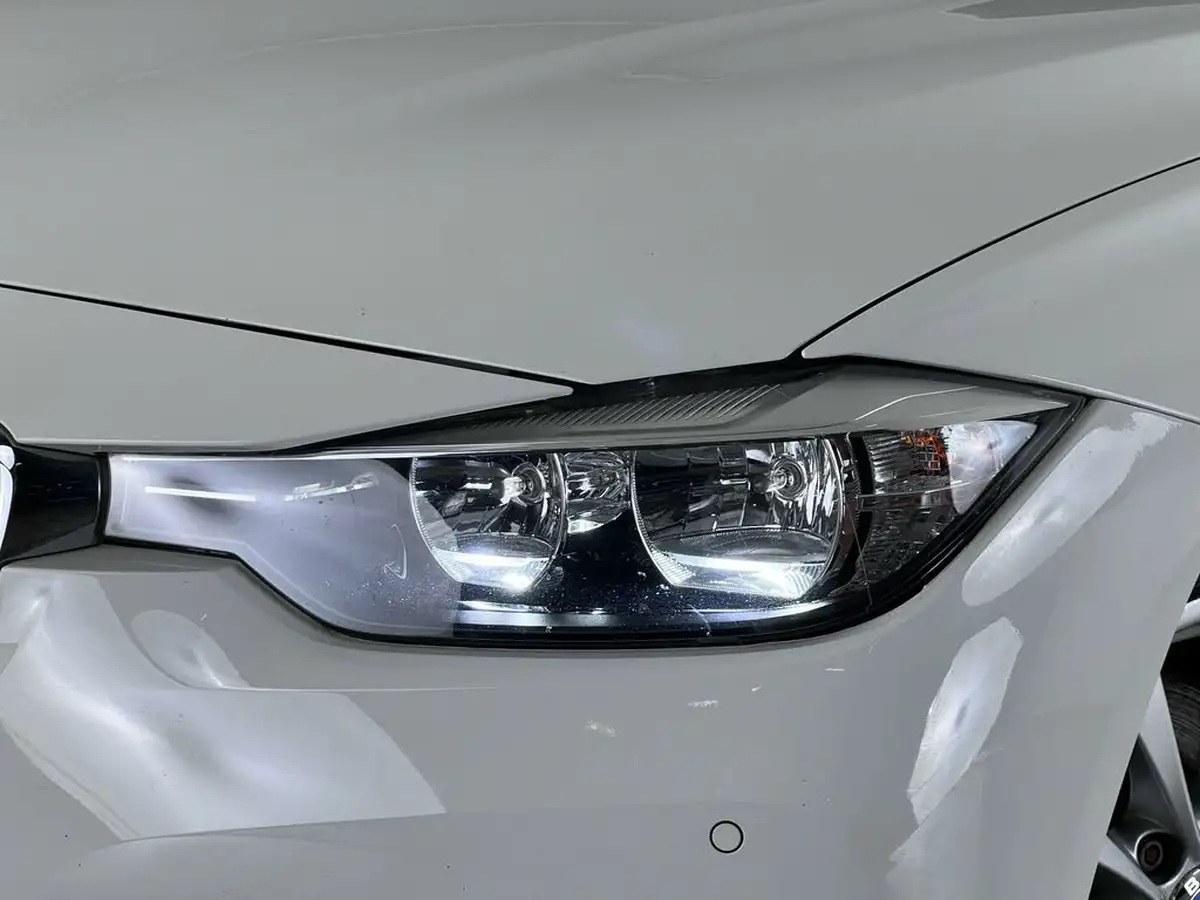 2017-bmw-3-series-20td-318d-se-saloon-4d-auto-big-6