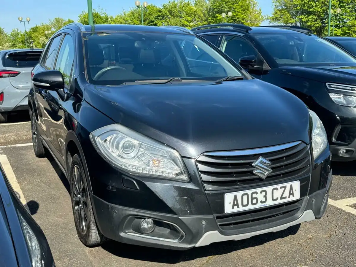 2013-suzuki-s-cross-16-sz5-allgrip-big-1