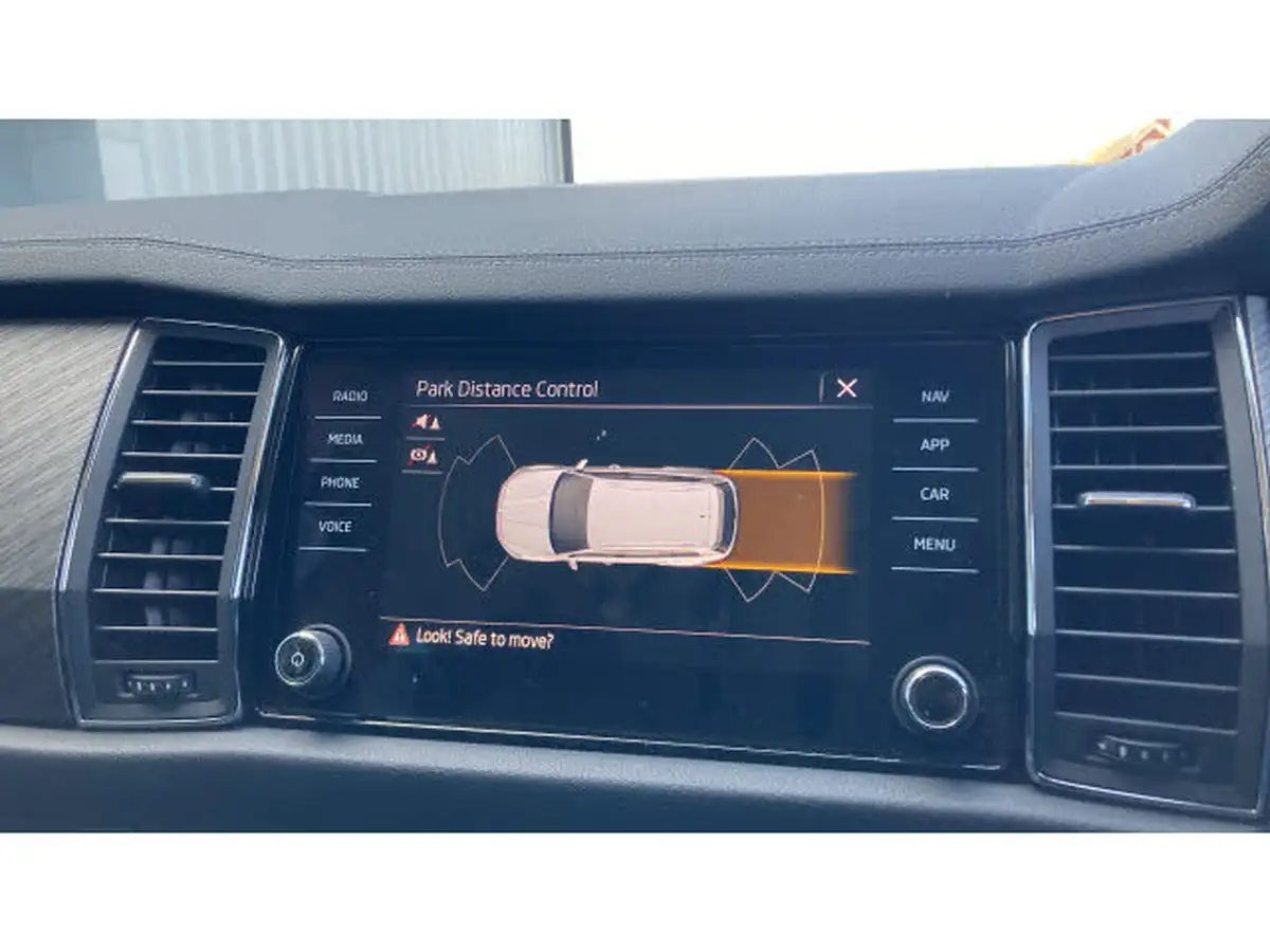 2022-skoda-kodiaq-15-tsi-se-l-dsg-big-21