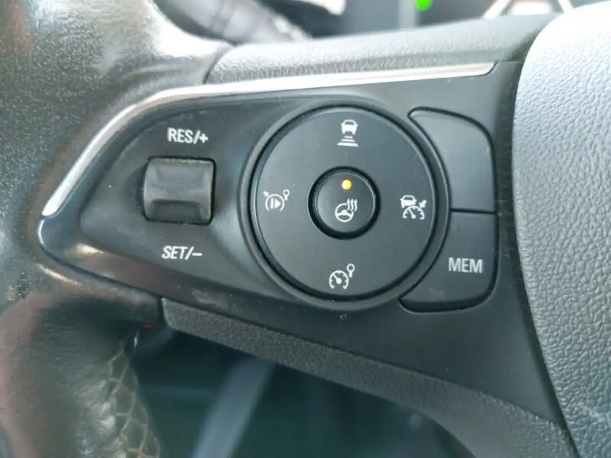 2021-vauxhall-mokka-12-elite-edition-100ps-big-16