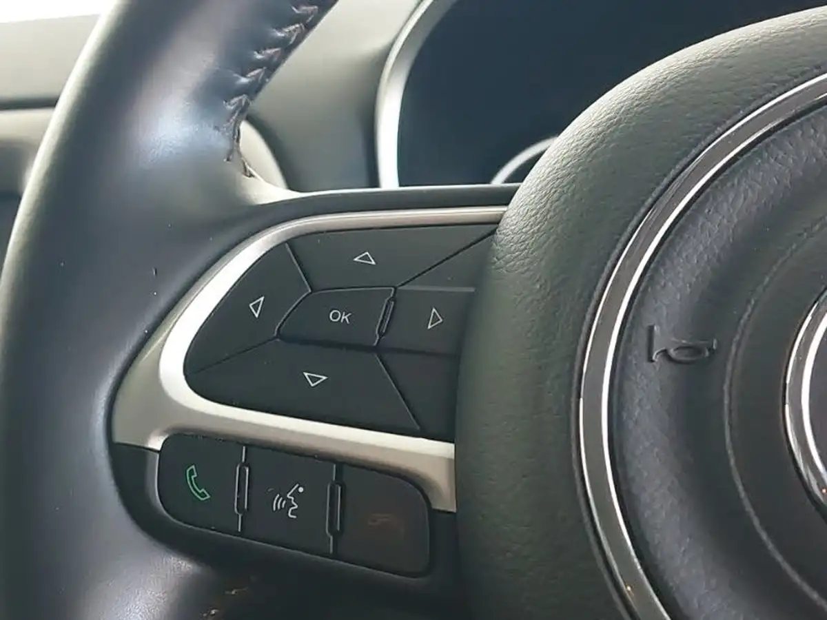 2018-jeep-compass-14-multiair-ii-longitude-big-13