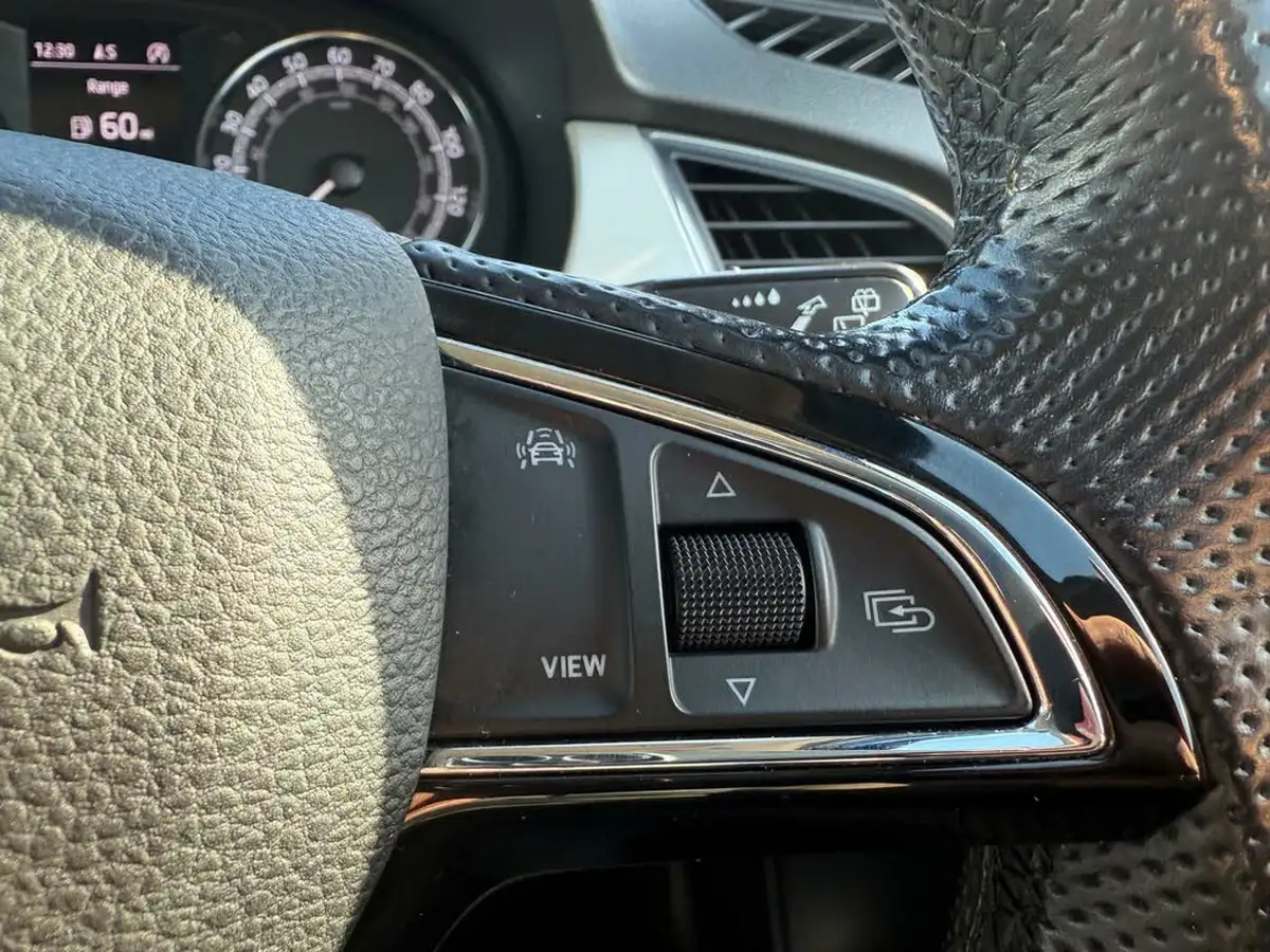 2019-skoda-fabia-10-tsi-se-l-109ps-estate-big-23