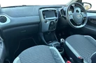 2019-toyota-aygo-10-vvt-i-x-play-small-1