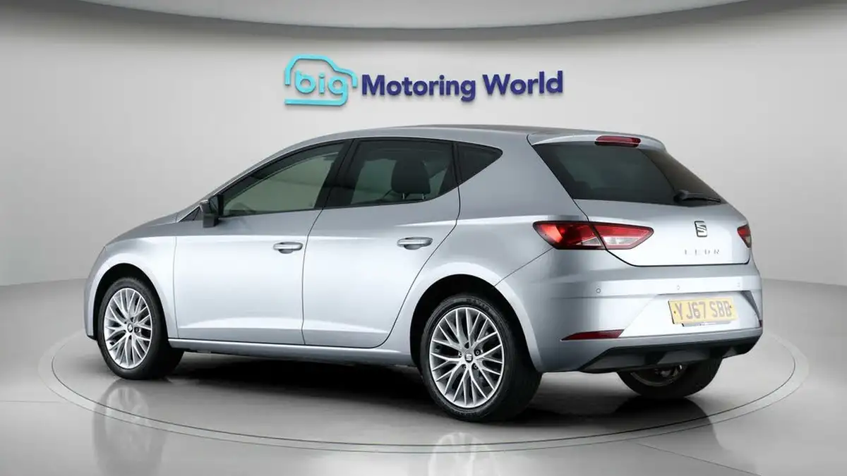 2018-seat-leon-12-tsi-se-dynamic-technology-hatchback-big-5