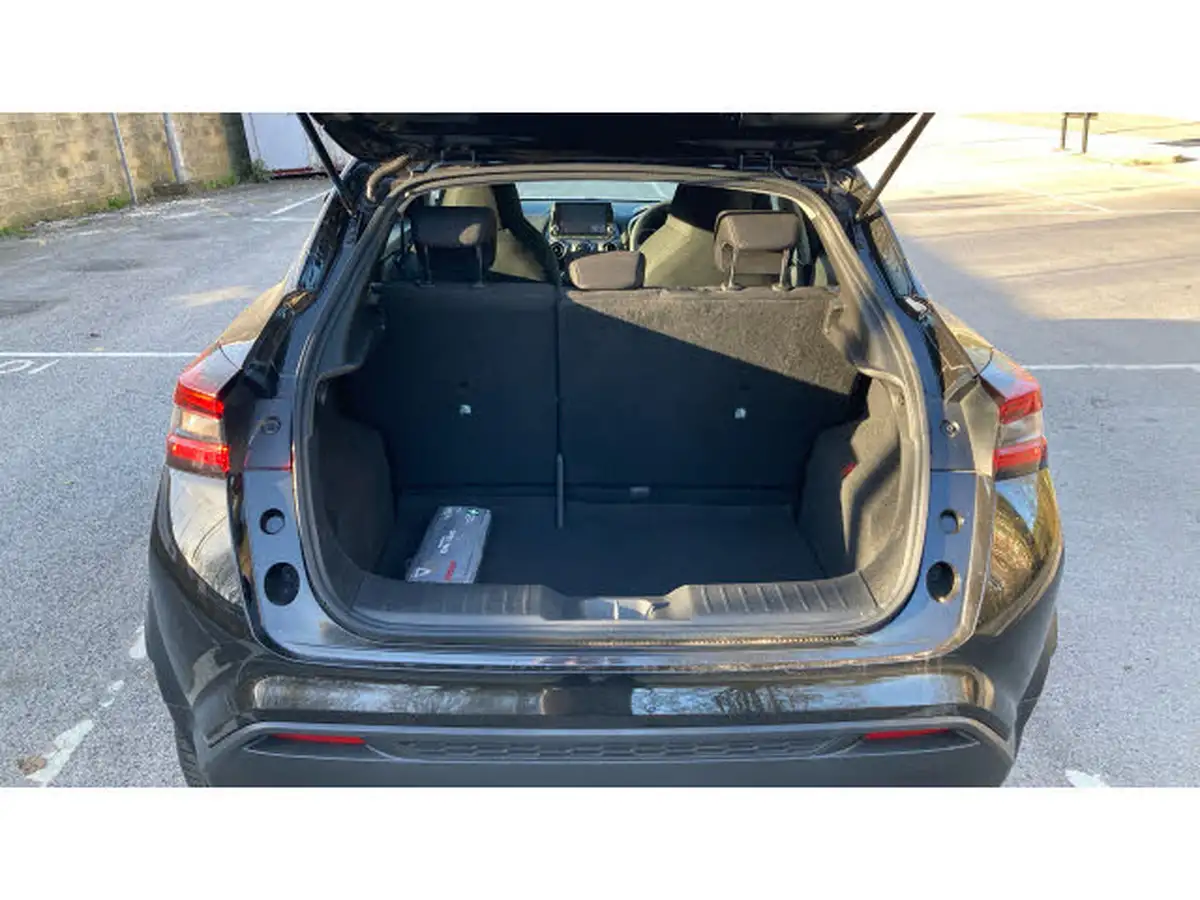 2023-nissan-juke-10-dig-t-acenta-dct-big-3
