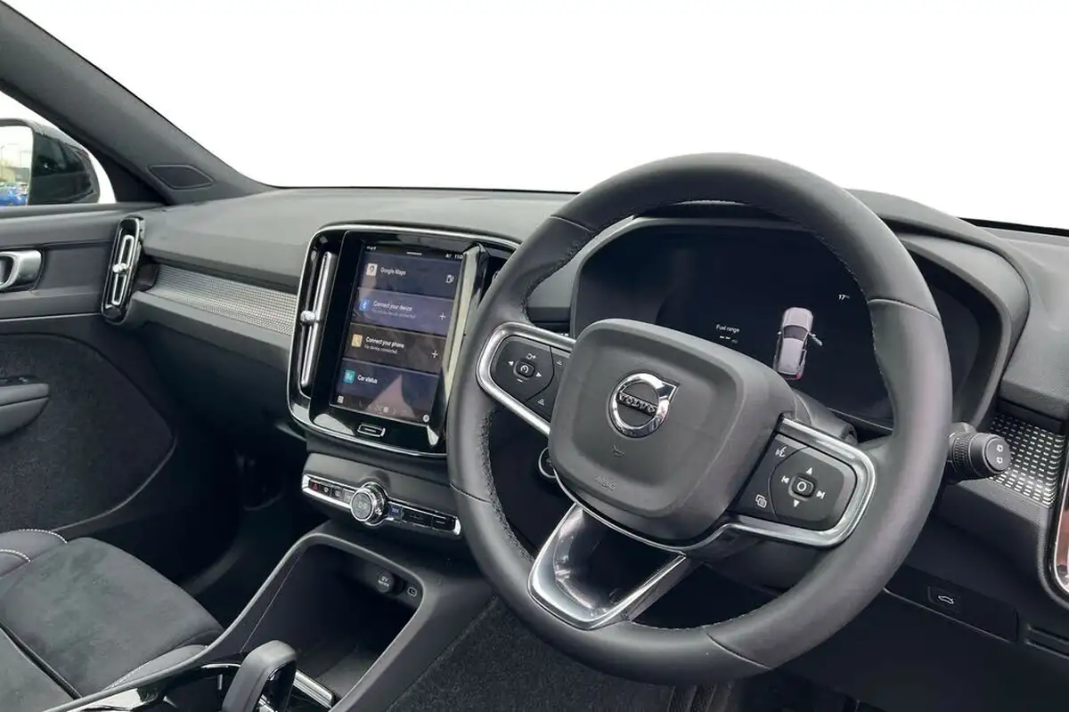 2024-volvo-xc40-20-b3-plus-big-9